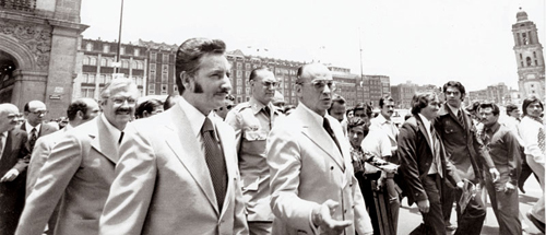 Gutiérrez Barrios acompaña al Presidente Echeverría